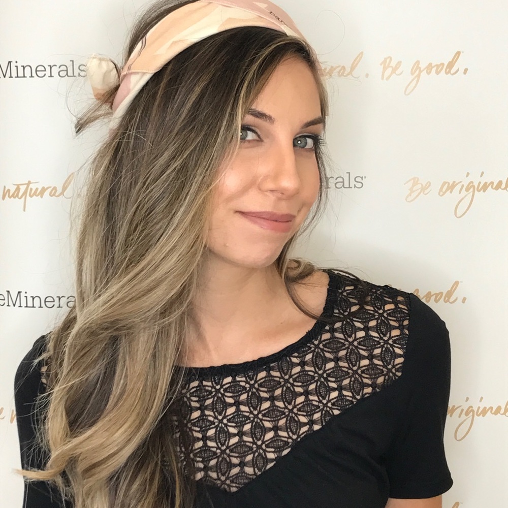 Meet your Posher, Stephanie